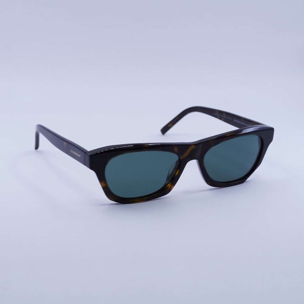 🕶️ New Givenchy GV40026U 52N Sunglasses - Havana Frame, Green Frame